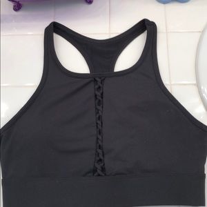 Fabletics high neck sports bra
